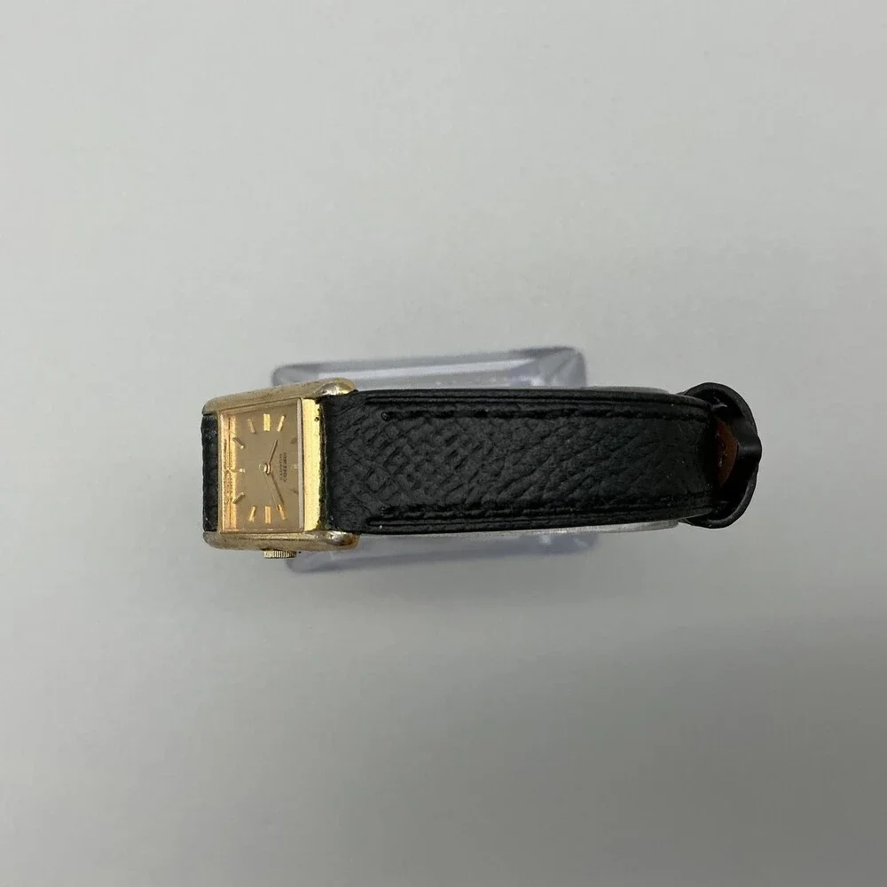 Vintage Seiko Womens Watch 17mm Gold Tone Black Leather 1400-5039 New Battery